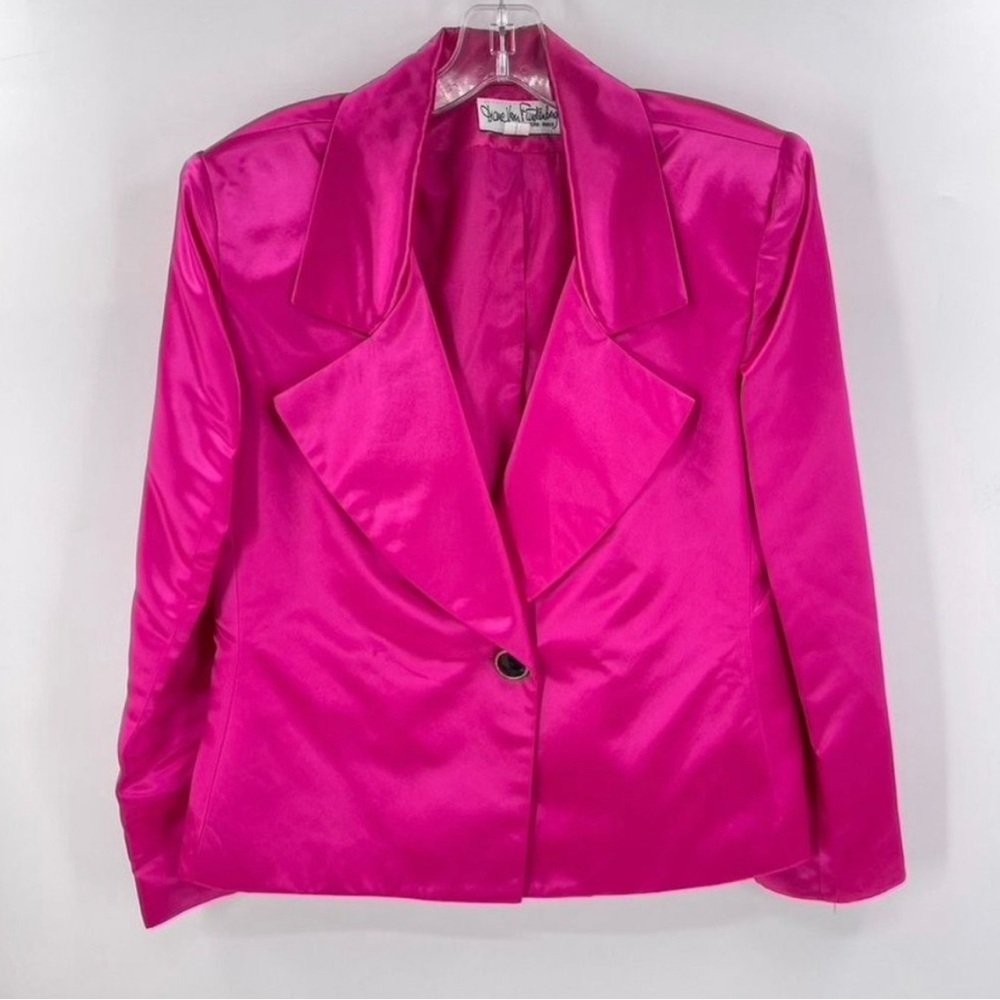 Vintage Diane Von Furstenberg Blazer in Pink